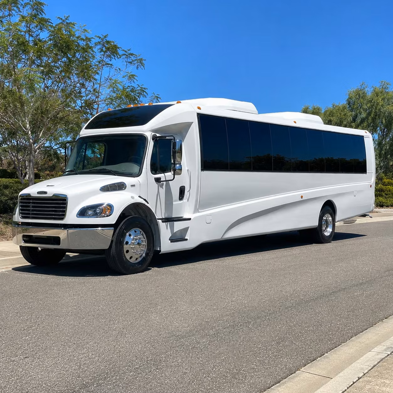 25 passenger minibus