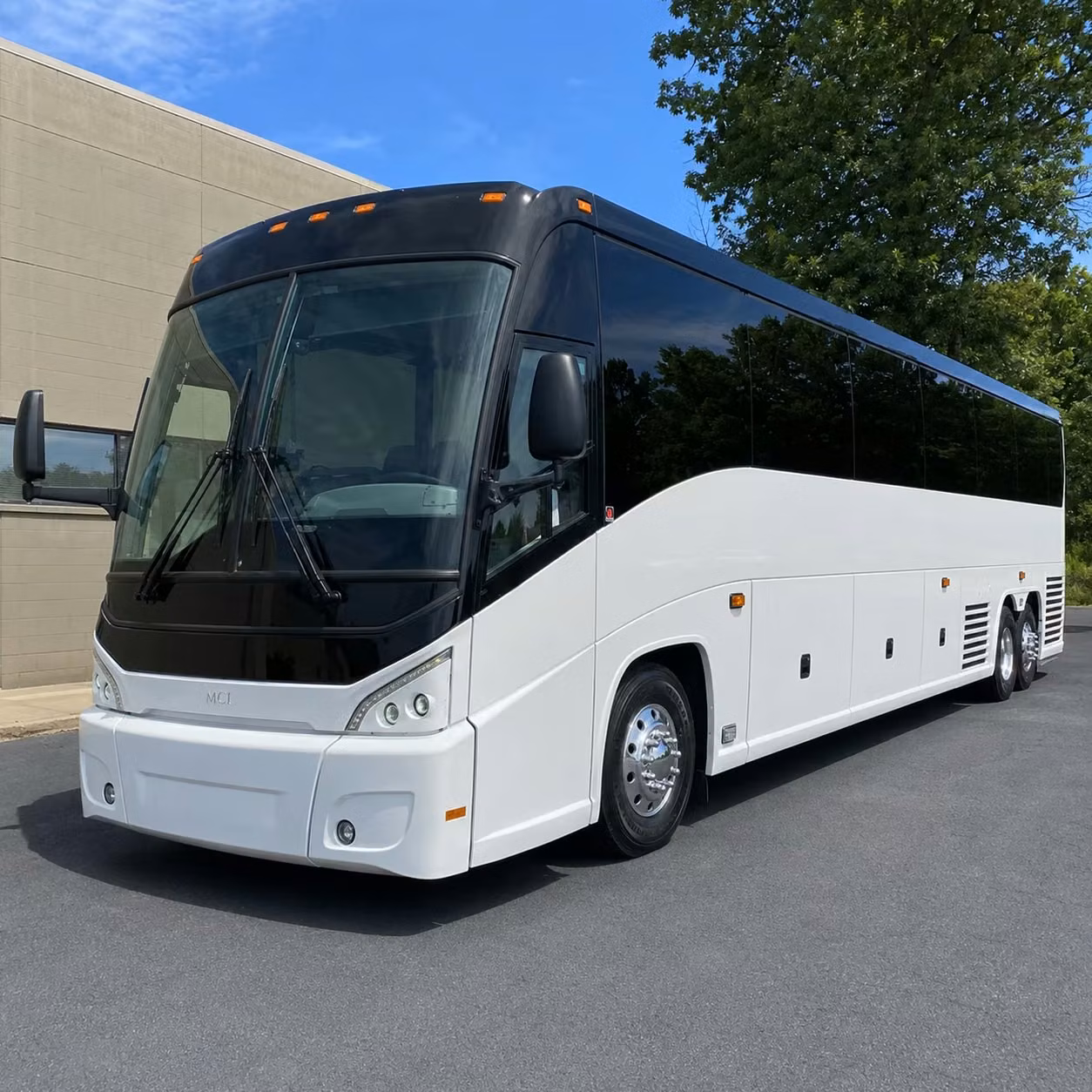 long distance group transportation from vista to los angeles and beyond