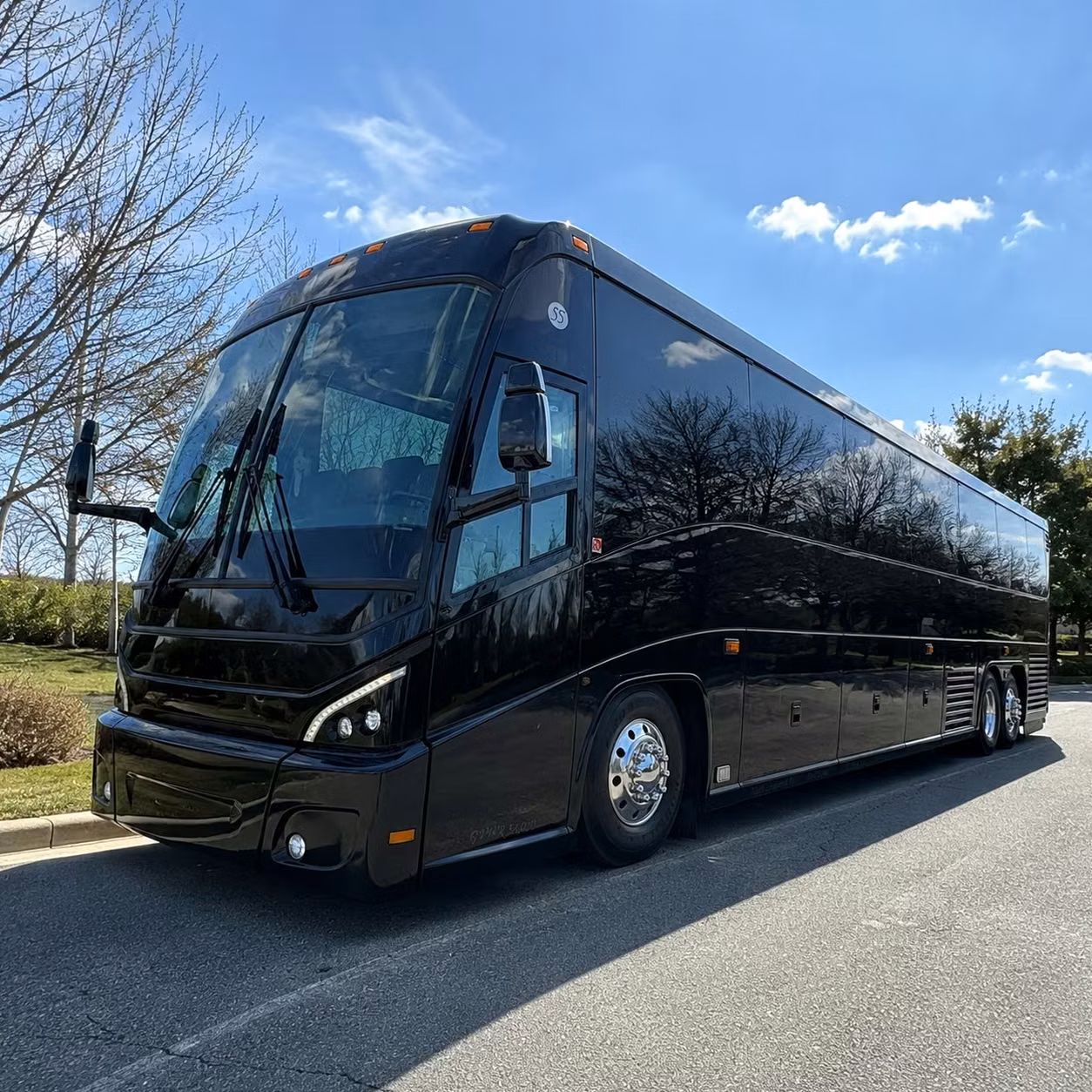 shuttle buses for vista s healthcare and biotech employers
