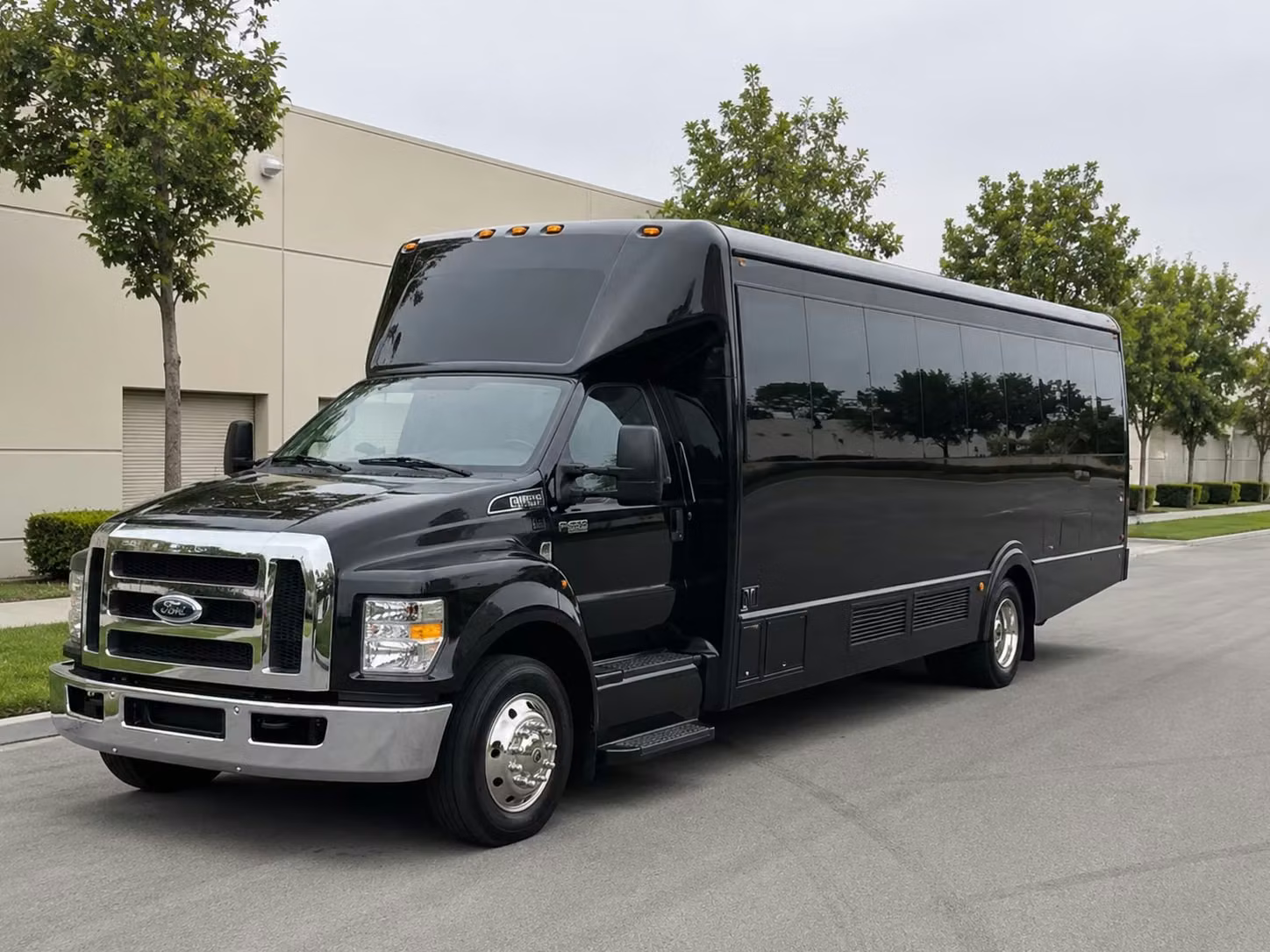 vista high school and rancho buena vista prom groups love a party bus pickup